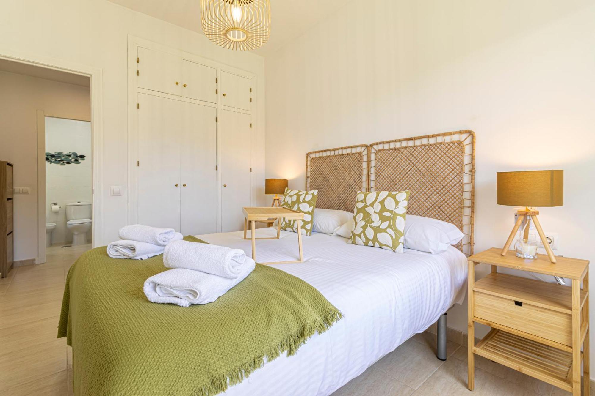 Allo Apartments Arroyo Atico Parking 1 Habitacion 헤레스 외부 사진
